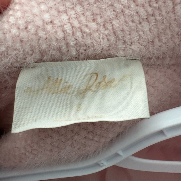 Soft Pink Button-Up Wool Coat - Picture 2 of 3